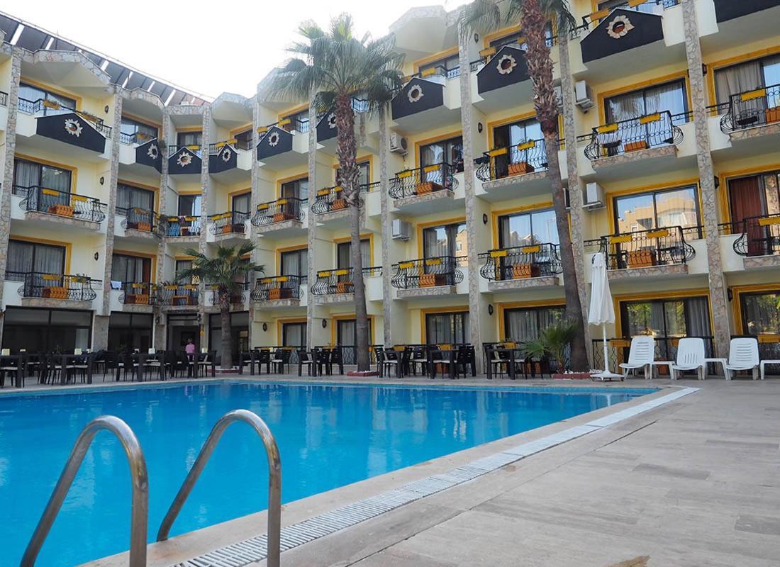 Club Herakles Hotel 凯梅尔 外观 照片