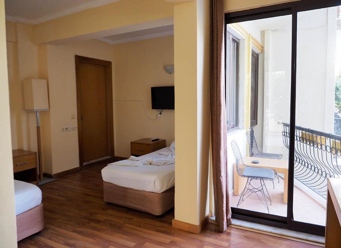 Club Herakles Hotel 凯梅尔 外观 照片