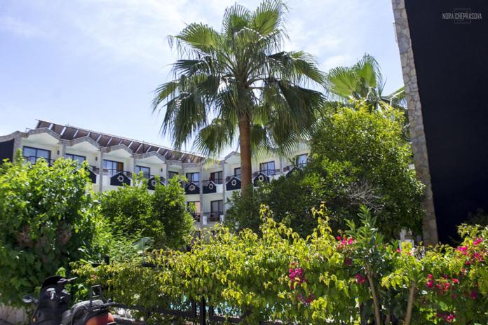 Club Herakles Hotel 凯梅尔 外观 照片